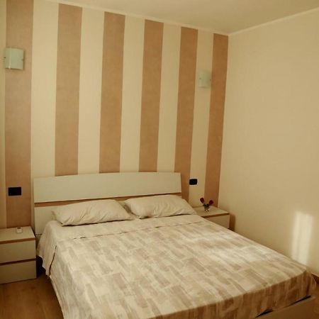 Appartamento La Dolce Vita Кротоне Екстериор снимка